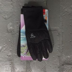 Brand new women’s gloves